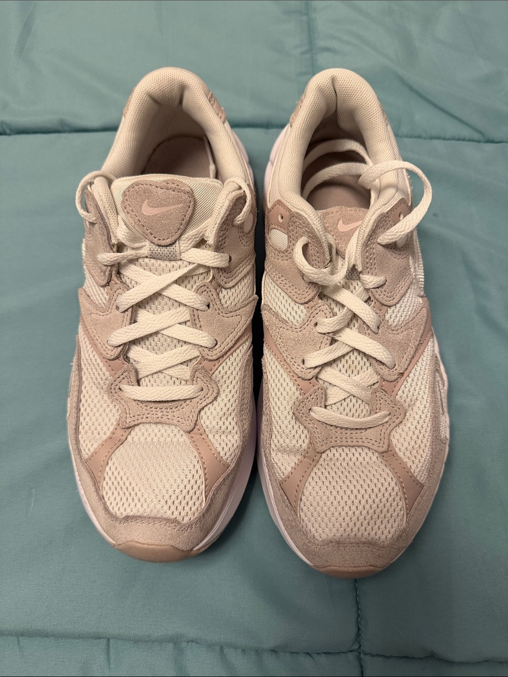 Women’s Nike AL8 Shoes
